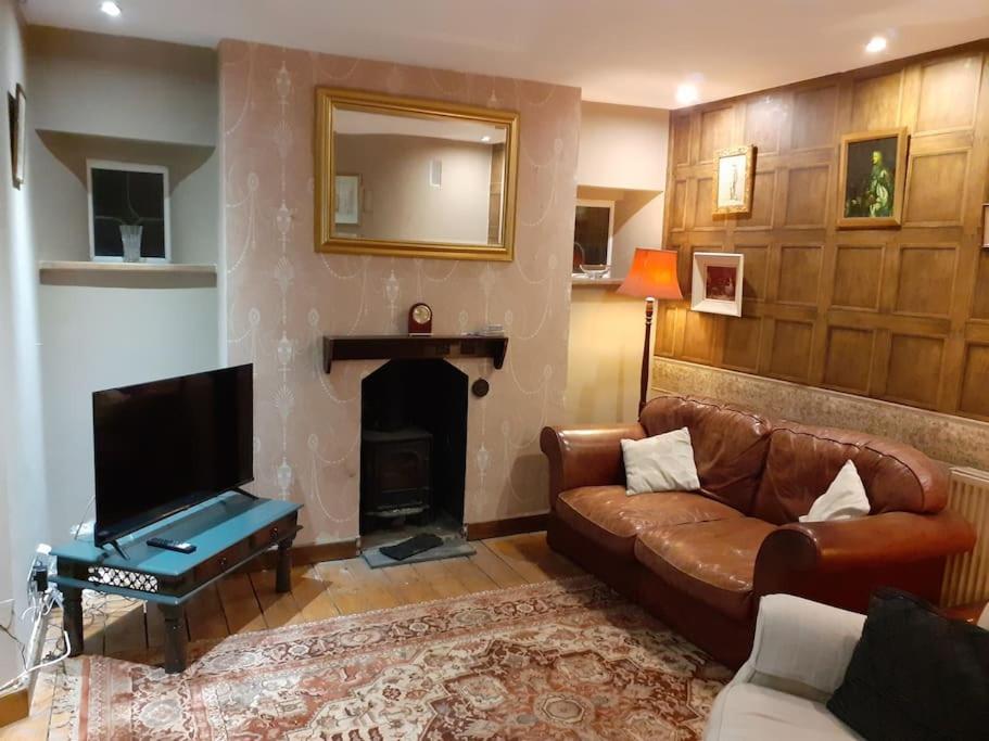 Characterful Cottage Near The Sea, Beach, Pier & Shops Weston-super-Mare Extérieur photo