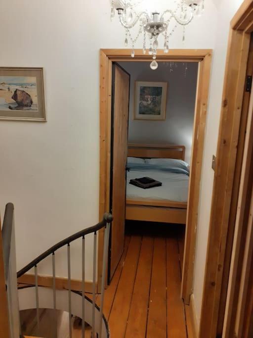 Characterful Cottage Near The Sea, Beach, Pier & Shops Weston-super-Mare Extérieur photo