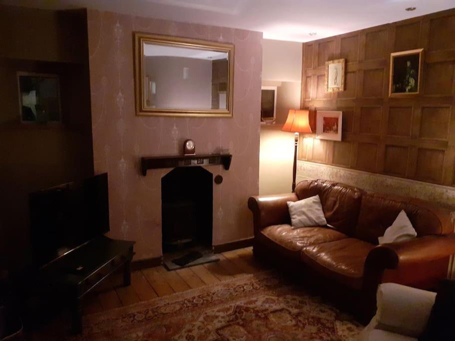 Characterful Cottage Near The Sea, Beach, Pier & Shops Weston-super-Mare Extérieur photo